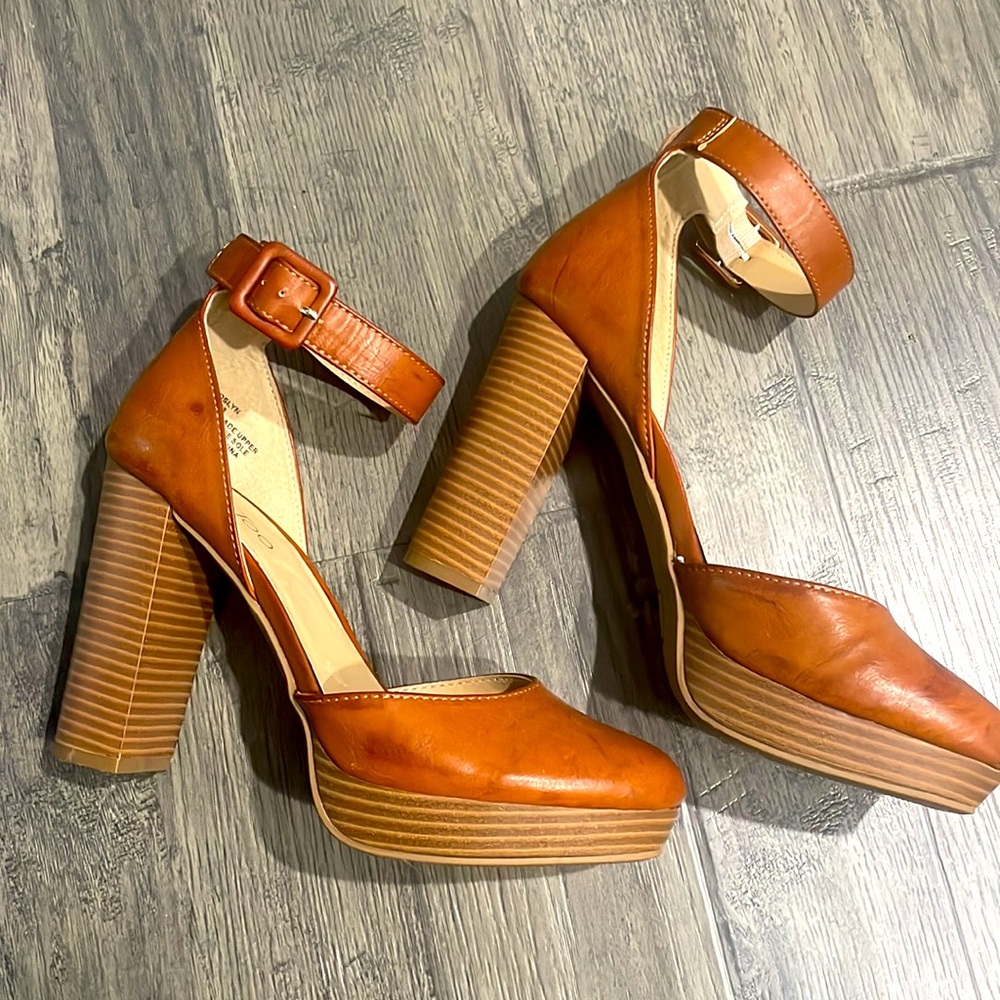 Classy Me Too heels